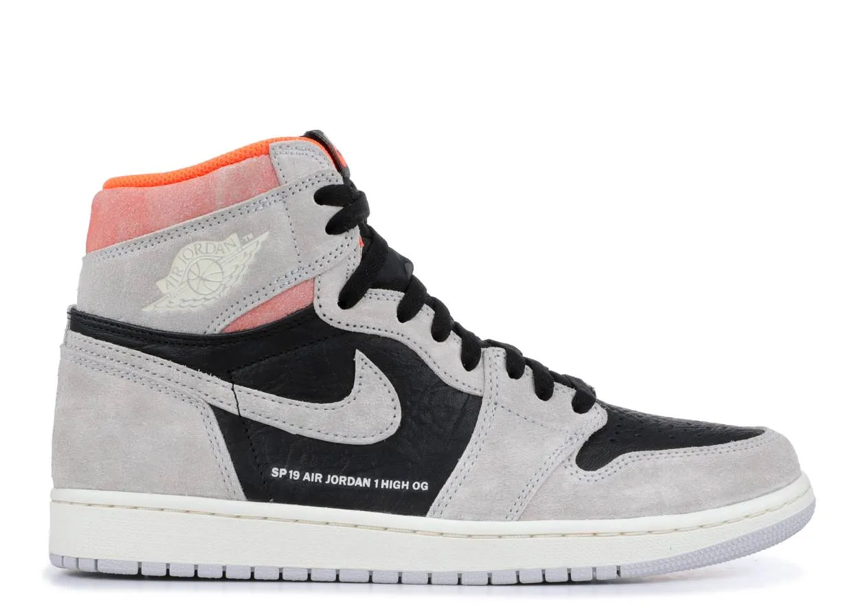 Air Jordan 1 Retro High Hyper Crimson