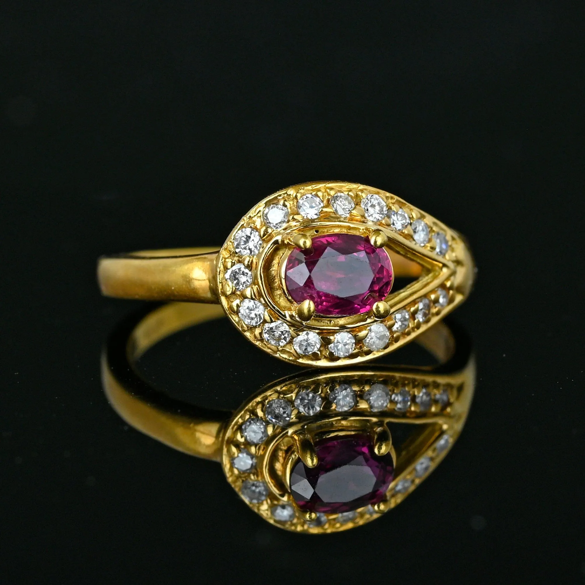 Fine 18K Gold Button Style Diamond Ruby Ring