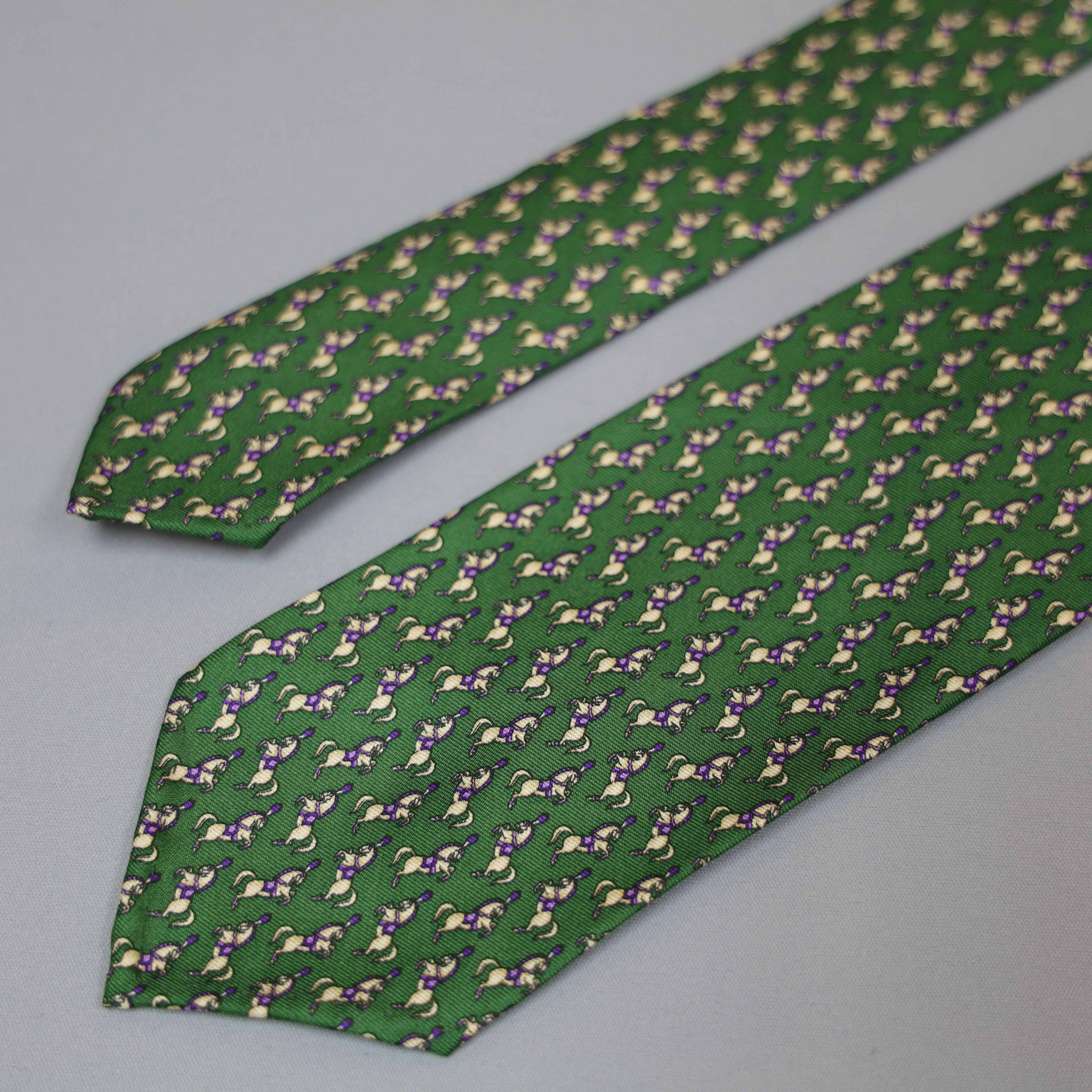 Handmade Vintage 7-Fold Tie