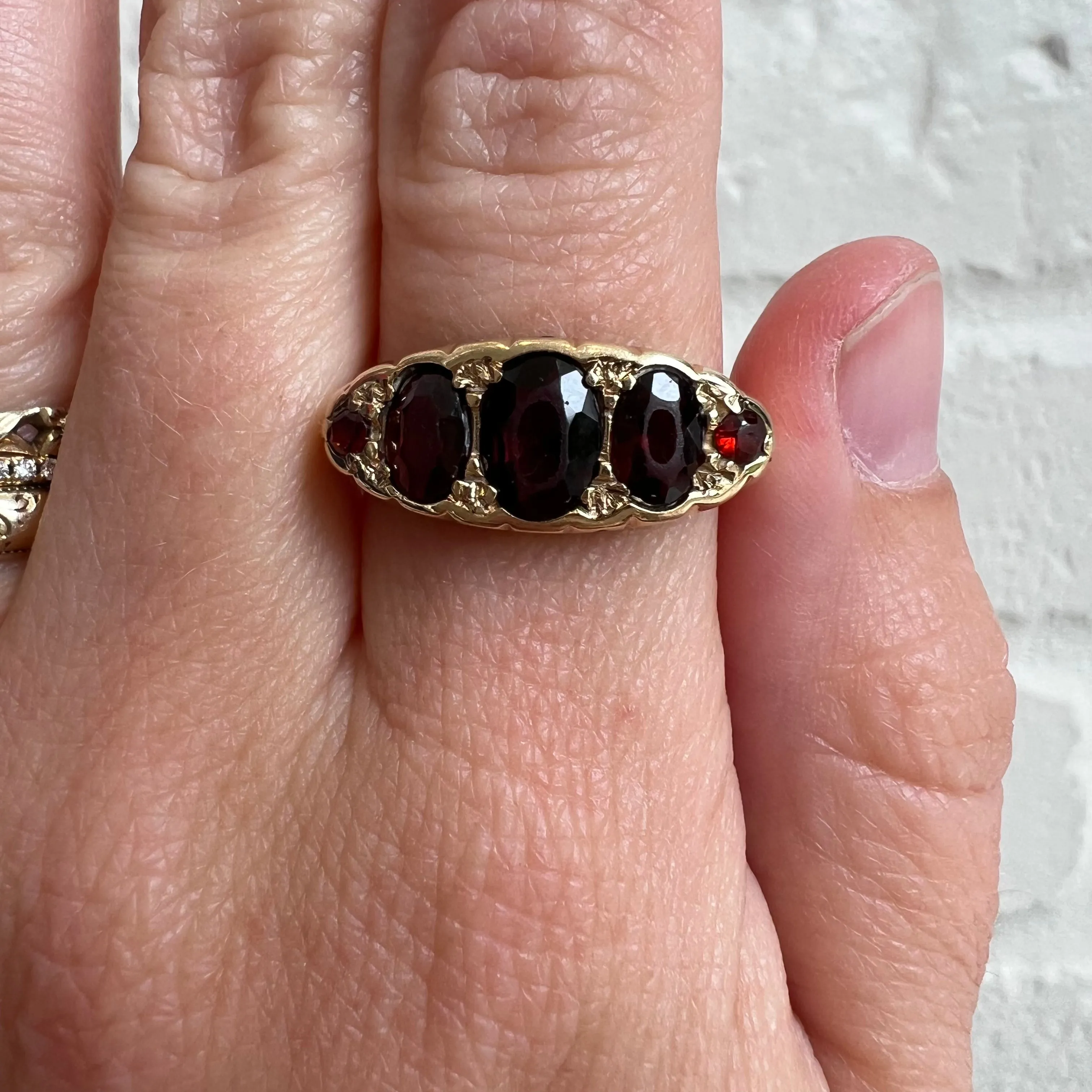 V I N T A G E // burgundy bliss / 9k and garnet 5 stone boat ring / victorian style / size 9.25