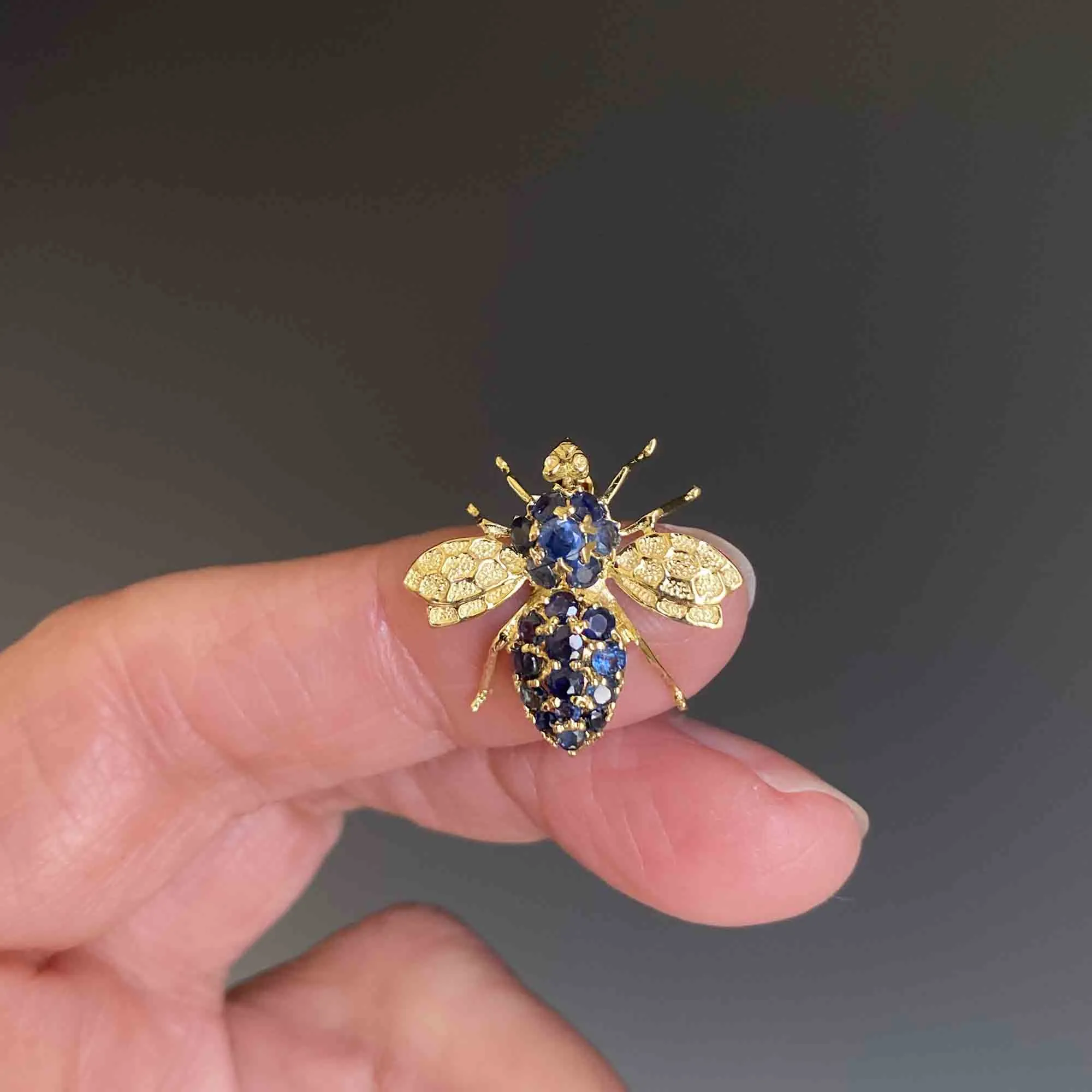 Vintage 14K Gold Sapphire BumbleBee Brooch Pendant