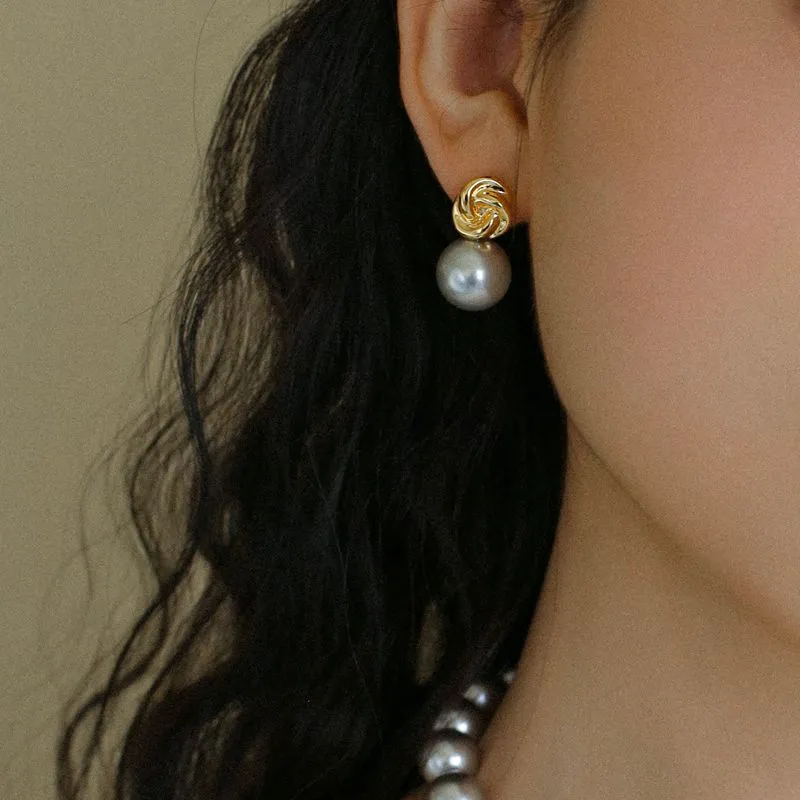 Vintage Twist Swarovski Pearl Earrings