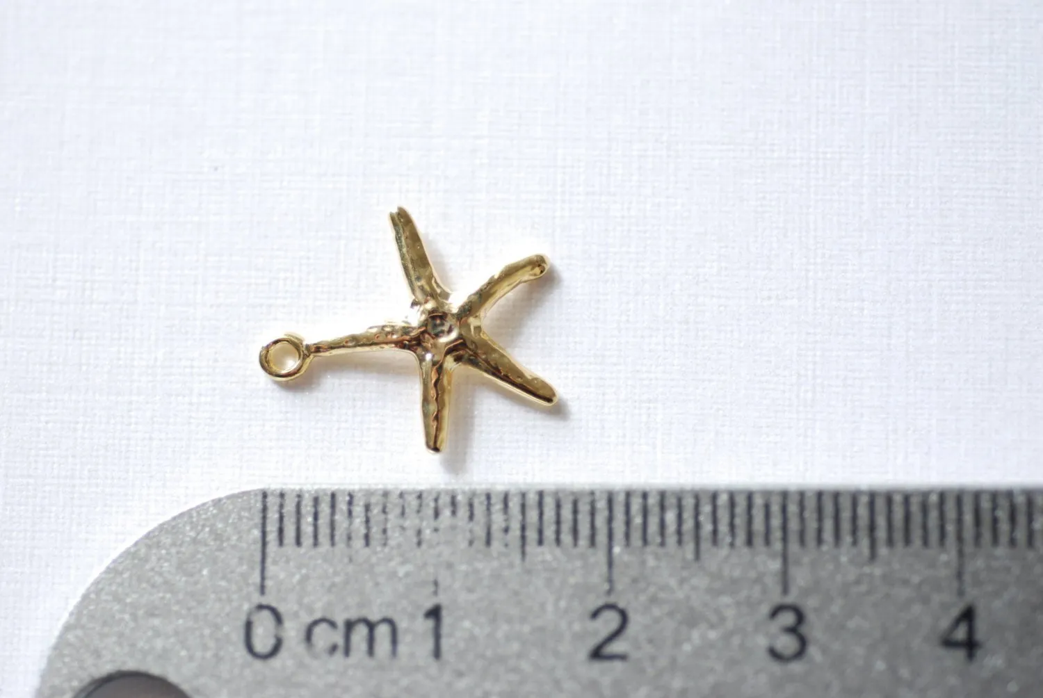 Wholesale Vermeil gold Starfish- 18k gold plated over sterling Silver Starfish Charm or Pendant, Gold Plated Sterling Silver Starfish Charms, 71